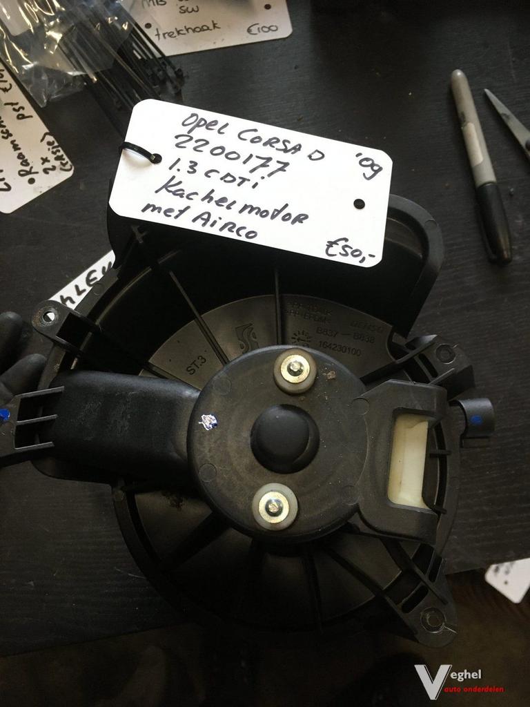 Opel Corsa D 2009 Kachelmotor met airco, Auto-onderdelen, Gebruikt, -, -, Ophalen of Verzenden
