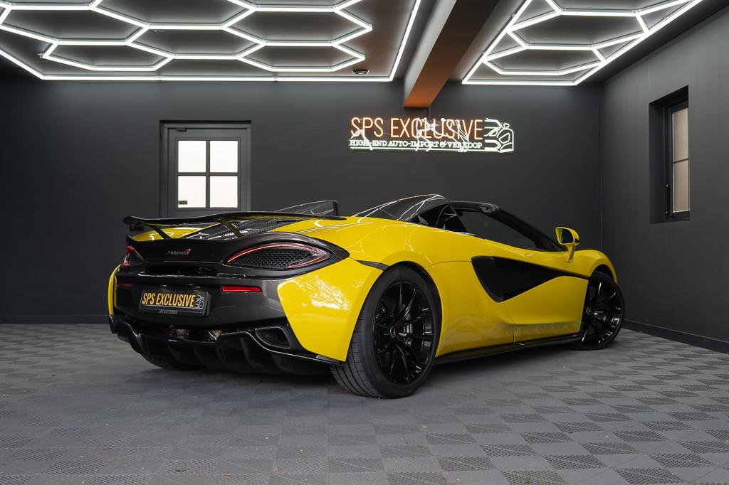 McLaren 570S Spider 570S / Lift / Keramisch / Novitec / Elit, Automaat, Achterwielaandrijving, Gebruikt, Cabriolet
