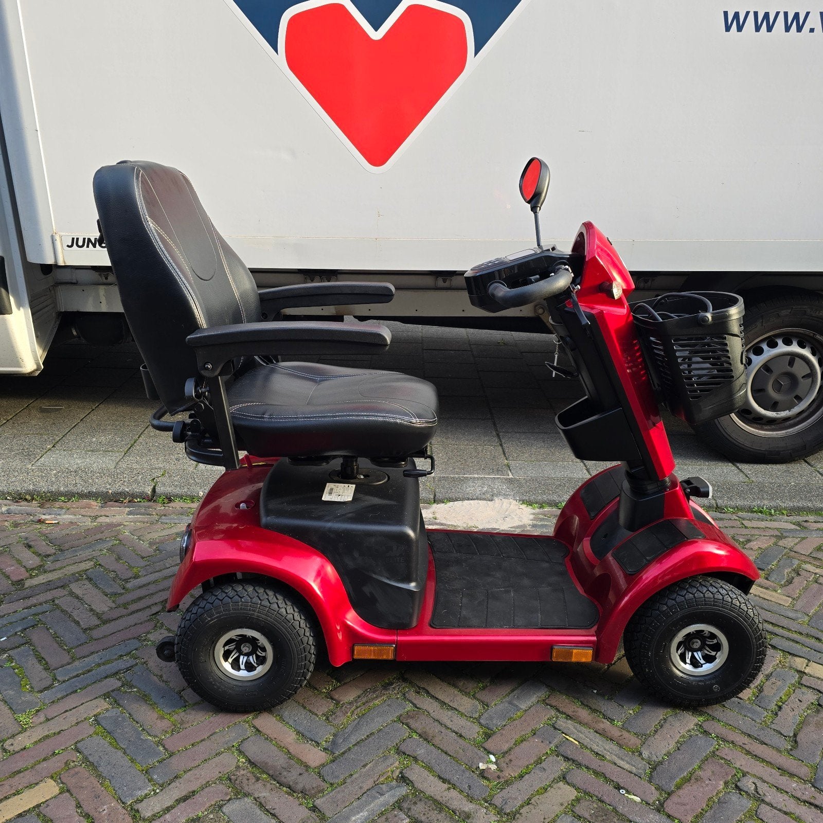 Pride Mobility Kolja Elite scootmobiel, bj 4/2023, 3279 km, Ophalen, 46 km of meer, 11 t/m 15 km/u, Gebruikt
