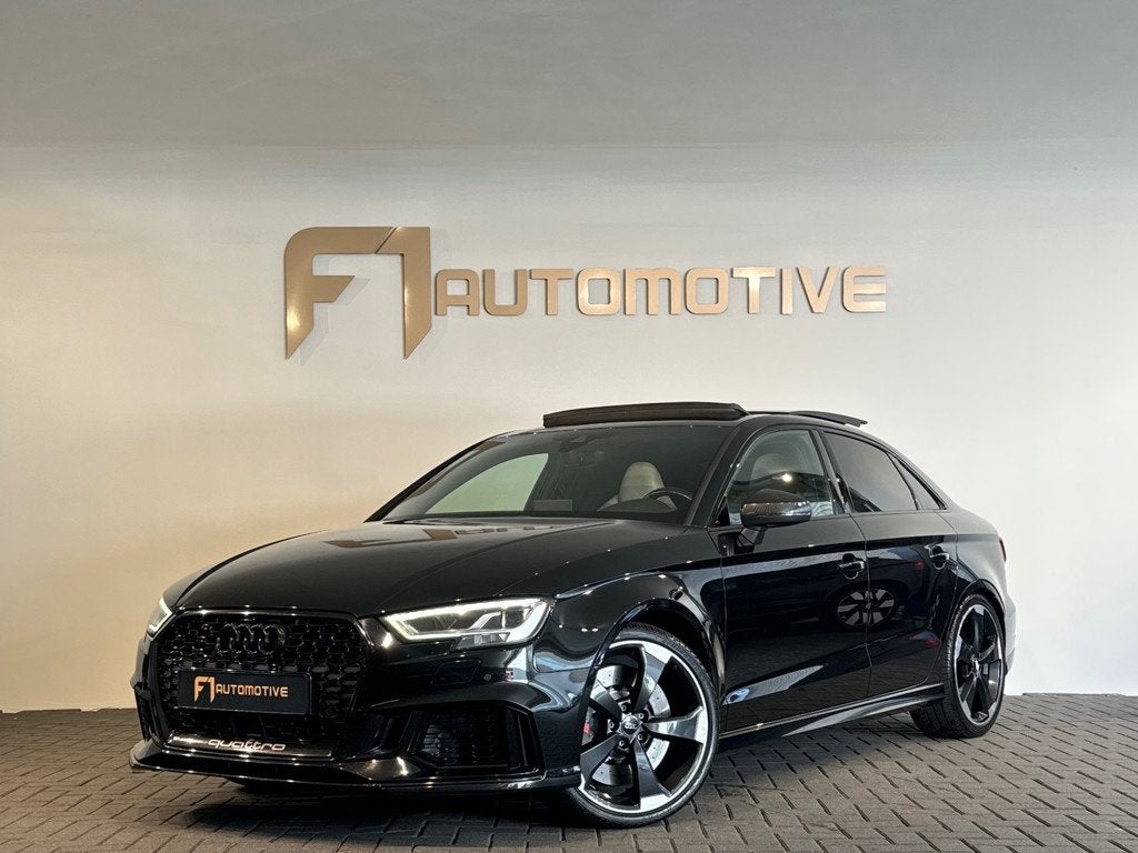 Audi RS3 Limousine 2.5 TFSI quattro Pano|RS Seat|B&O|Carbon, Auto's, Audi, Bedrijf, Te koop, RS3, 4x4, ABS, Adaptive Cruise Control