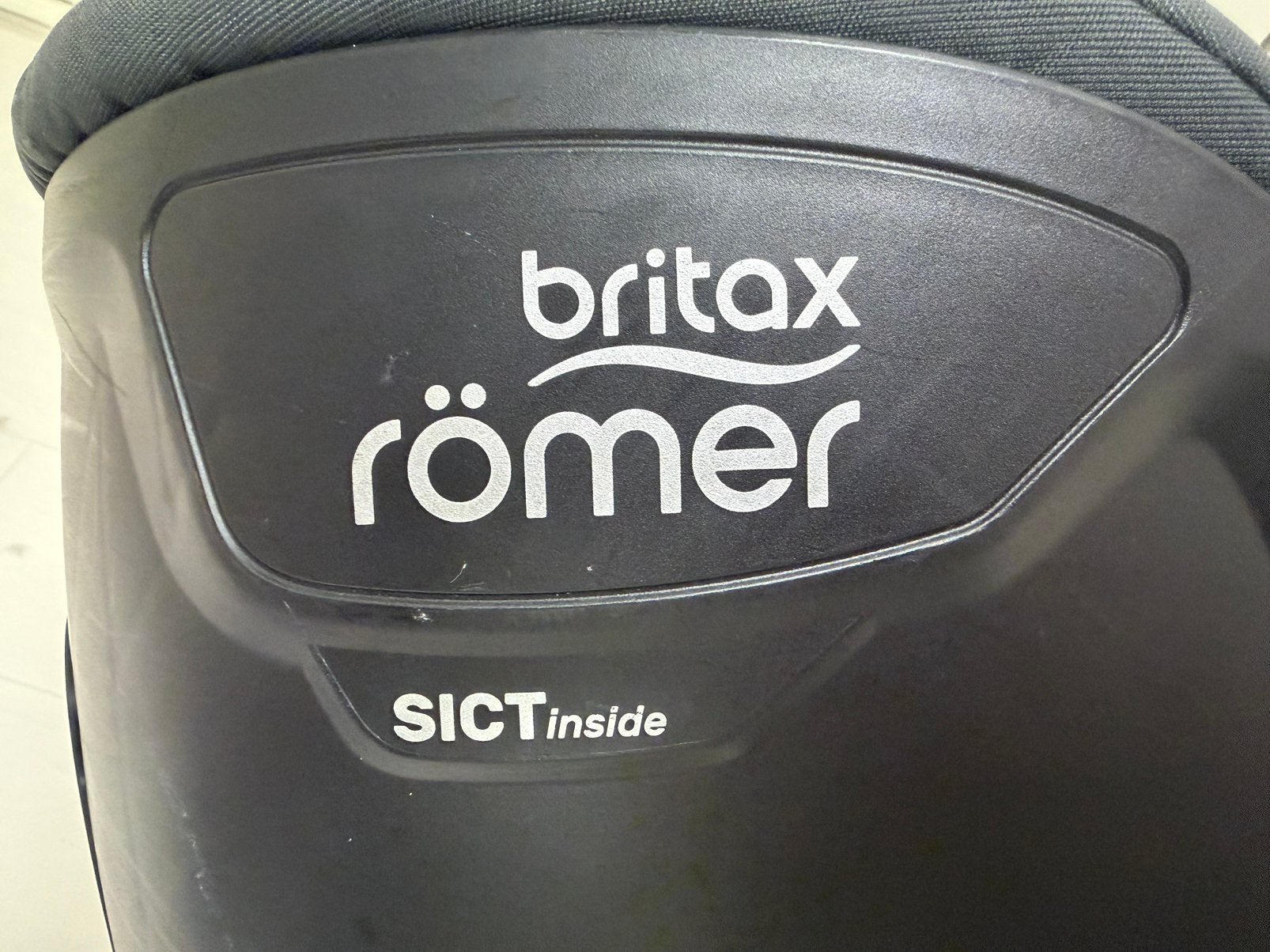 Britax Römer Swingfix M i-Size autostoel, Ophalen, Romer, 9 t/m 18 kg, Zo goed als nieuw