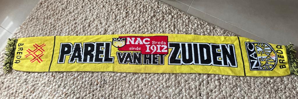 NAC Breda Sjaal - Parel van het Zuiden, Ophalen of Verzenden, Gebruikt, NAC Breda, Vaantje of Sjaal
