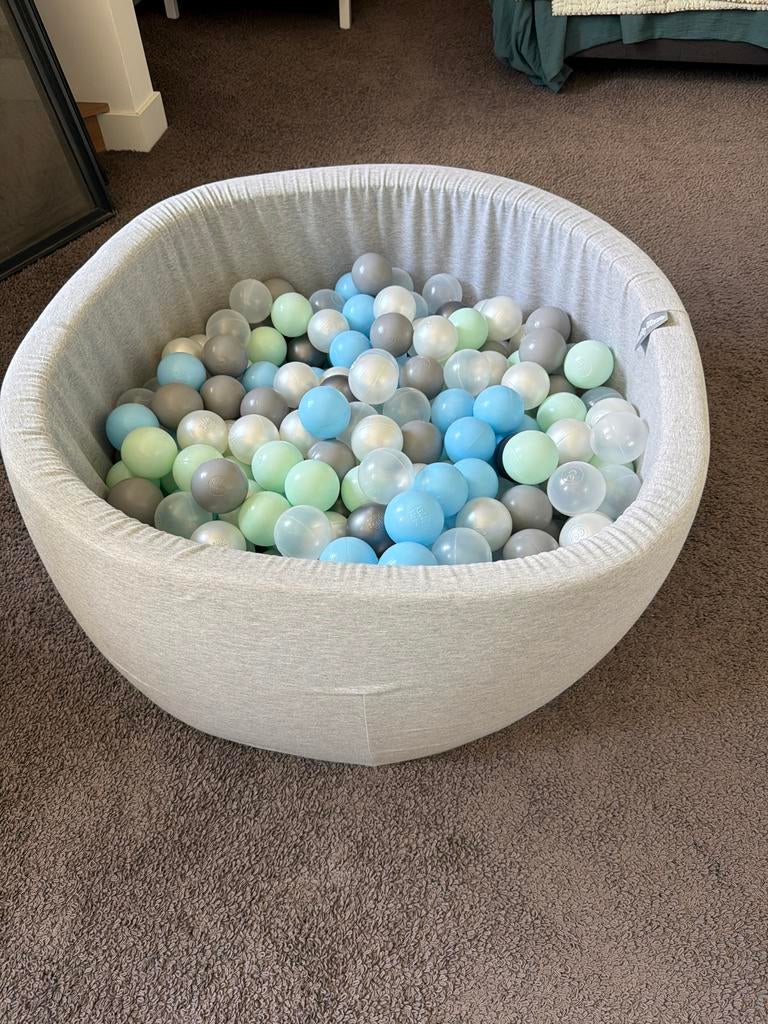 Kiddy Moon Ballenbak met ballen - Grijs, Ophalen, Zo goed als nieuw