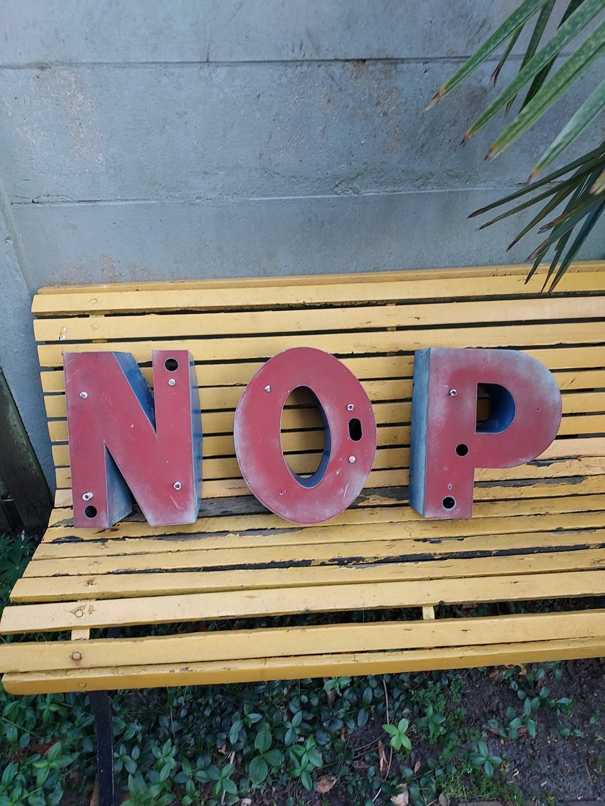 3 metalen vintage letters, Ophalen
