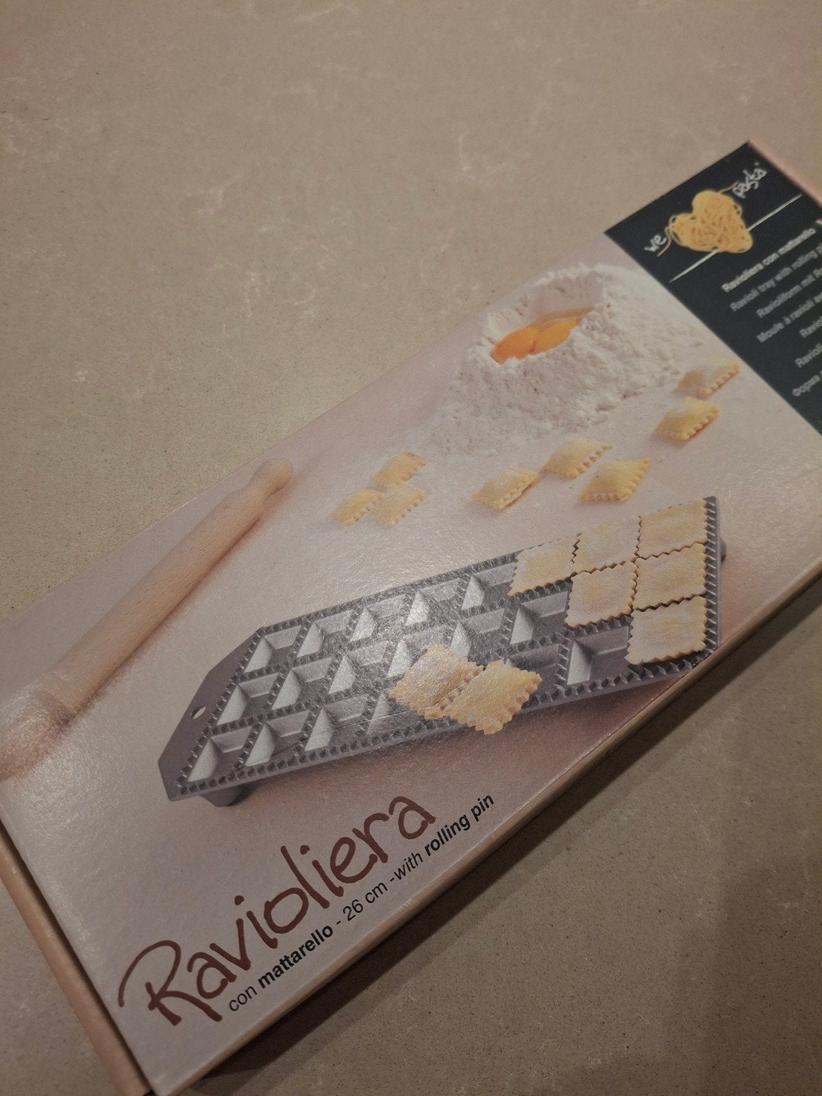Ravioliera met deegroller - Nieuw, Pastamachine, Ophalen of Verzenden, Nieuw, Metaal