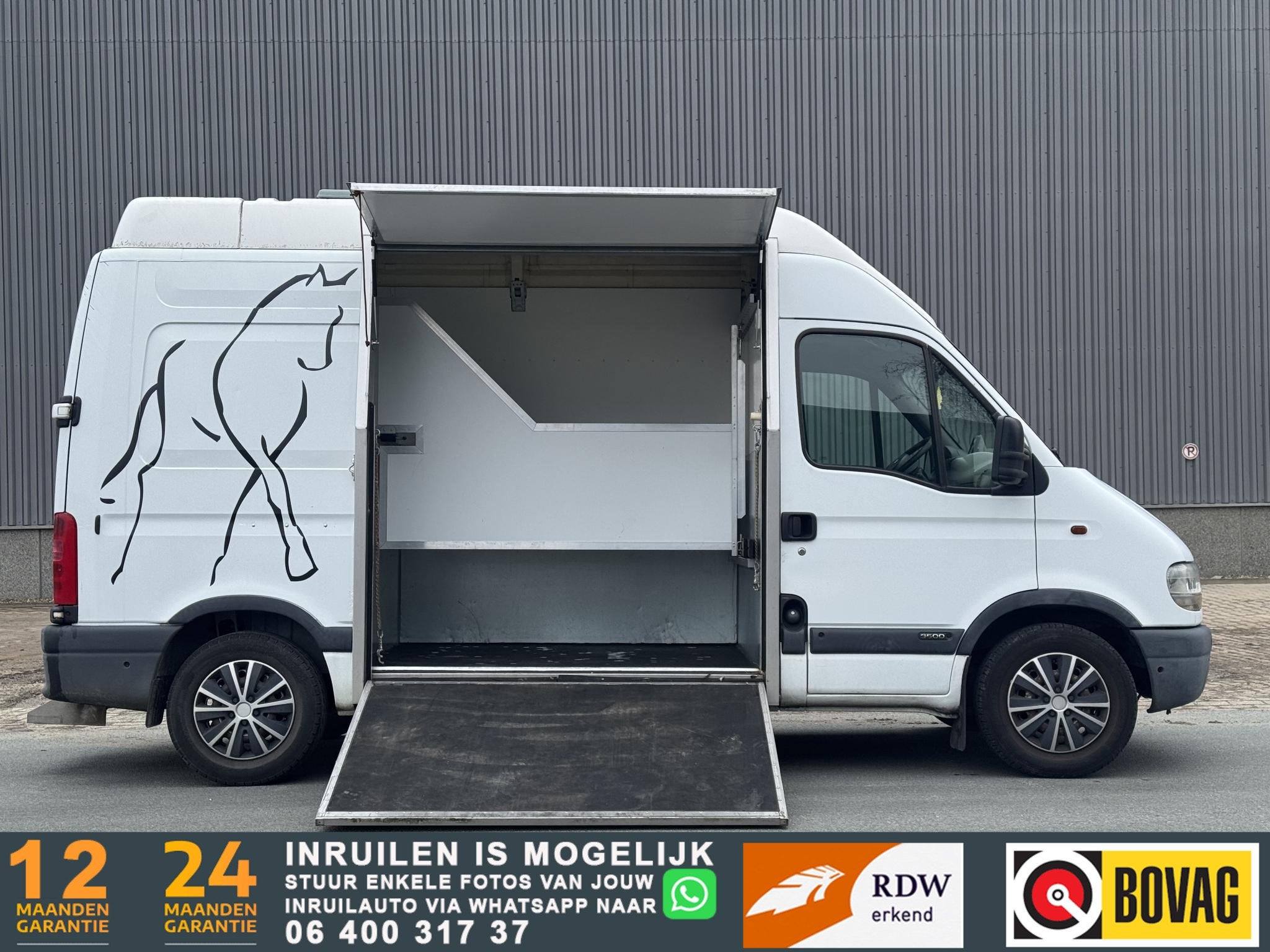 Opel Movano 2.5 DTi L2H3 PAARDENBUS TOP STAAT, Auto's, Bestelauto's, Voorwielaandrijving, 12 maanden, Stof, 4 cilinders