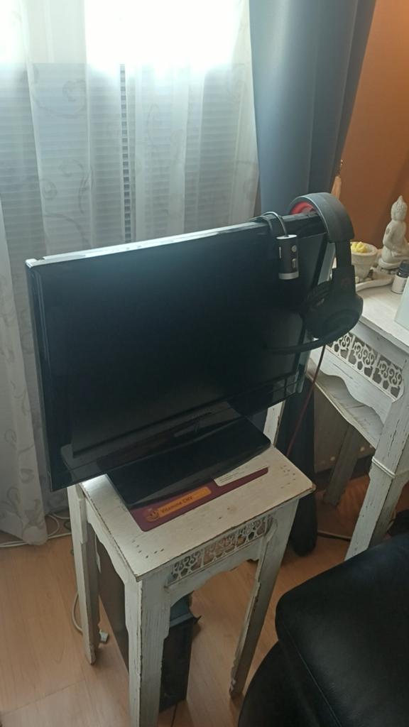 Complete computer set: PC, monitor en toetsenbord, Computers en Software, Desktop Pc's, Gebruikt, Onbekend, Met monitor, Ophalen of Verzenden