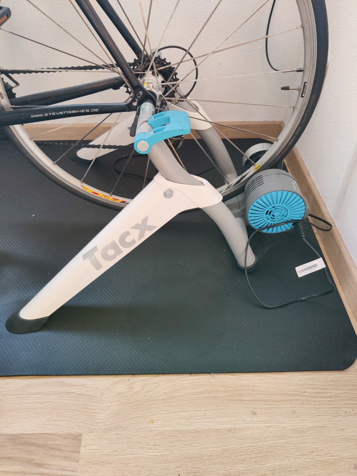 Tacx fietstrainer, Ophalen of Verzenden, Zo goed als nieuw, Aluminium