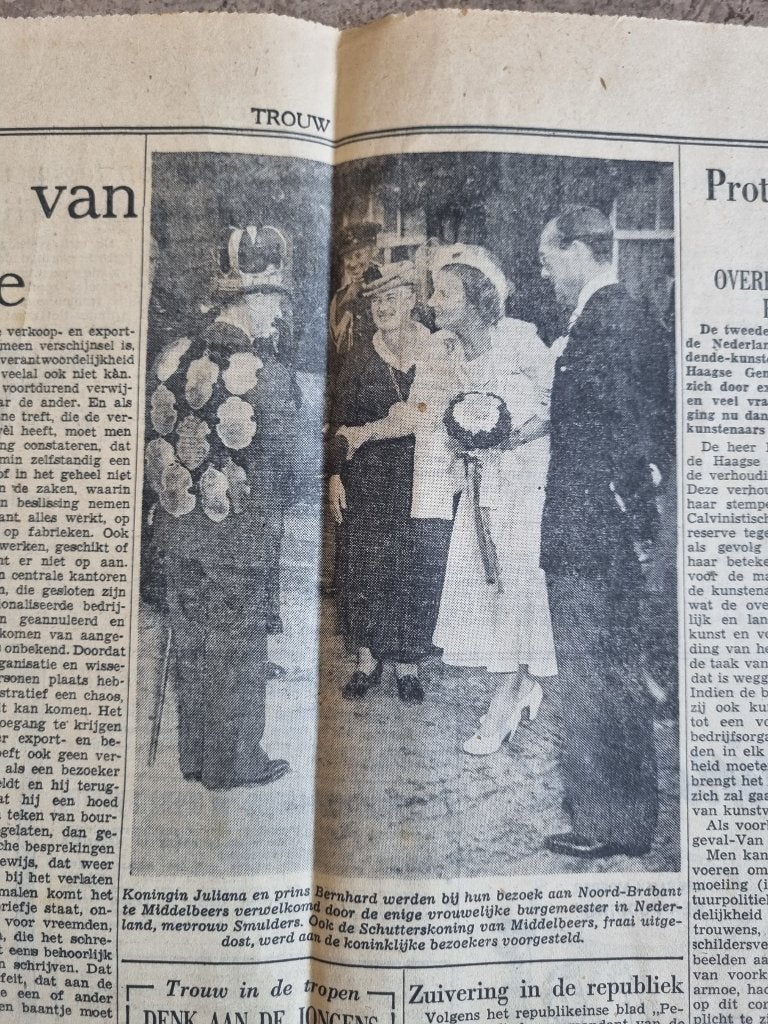 BRABANT Koningin Juliana op bezoek in Middelbeers (1949), Ophalen of Verzenden, 1940 tot 1960, Knipsel(s)