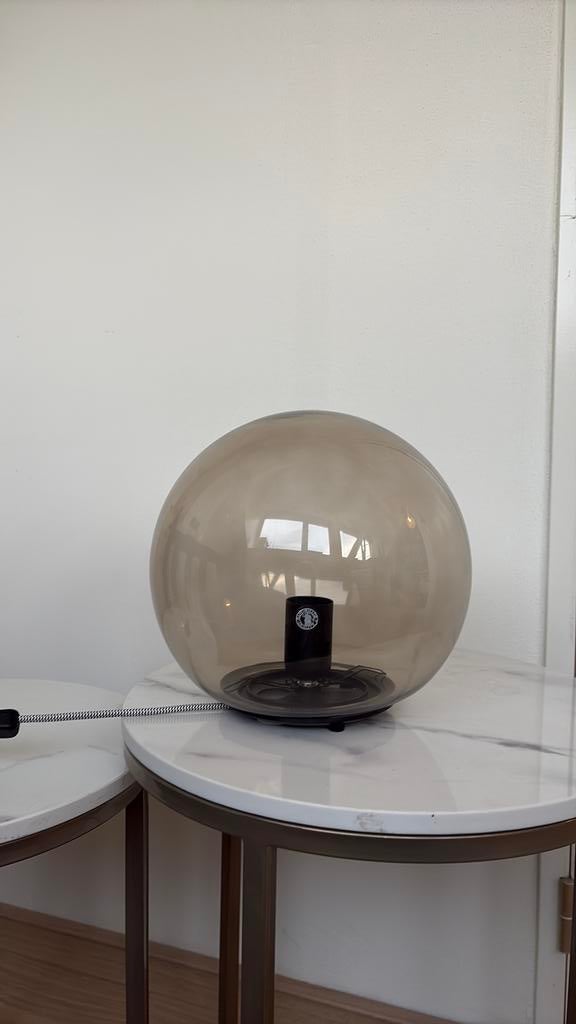 Glazen bol lamp, Ophalen, Zo goed als nieuw, Minder dan 30 watt, E27 (groot)