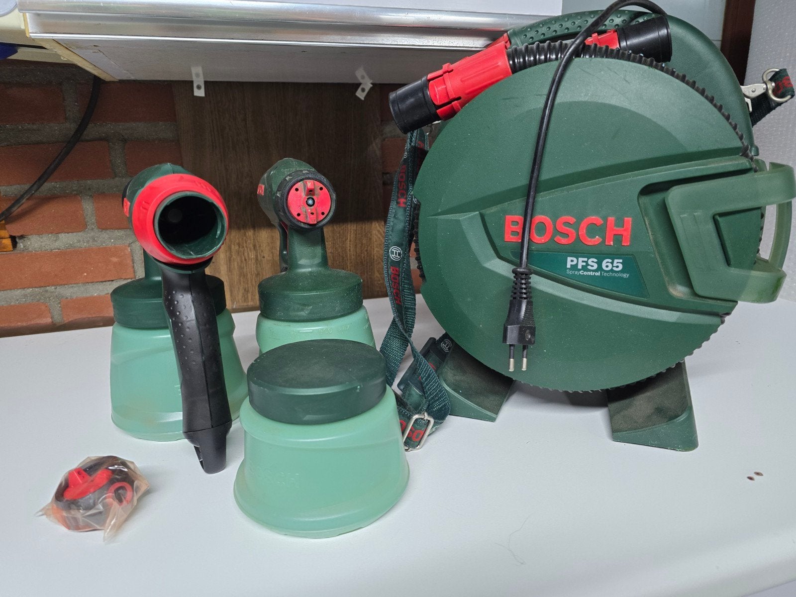 Bosch PFS 65 Verfspuit - Zo goed als nieuw, Doe-het-zelf en Verbouw, Ophalen of Verzenden, Zo goed als nieuw, Verfspuit of Verfpomp