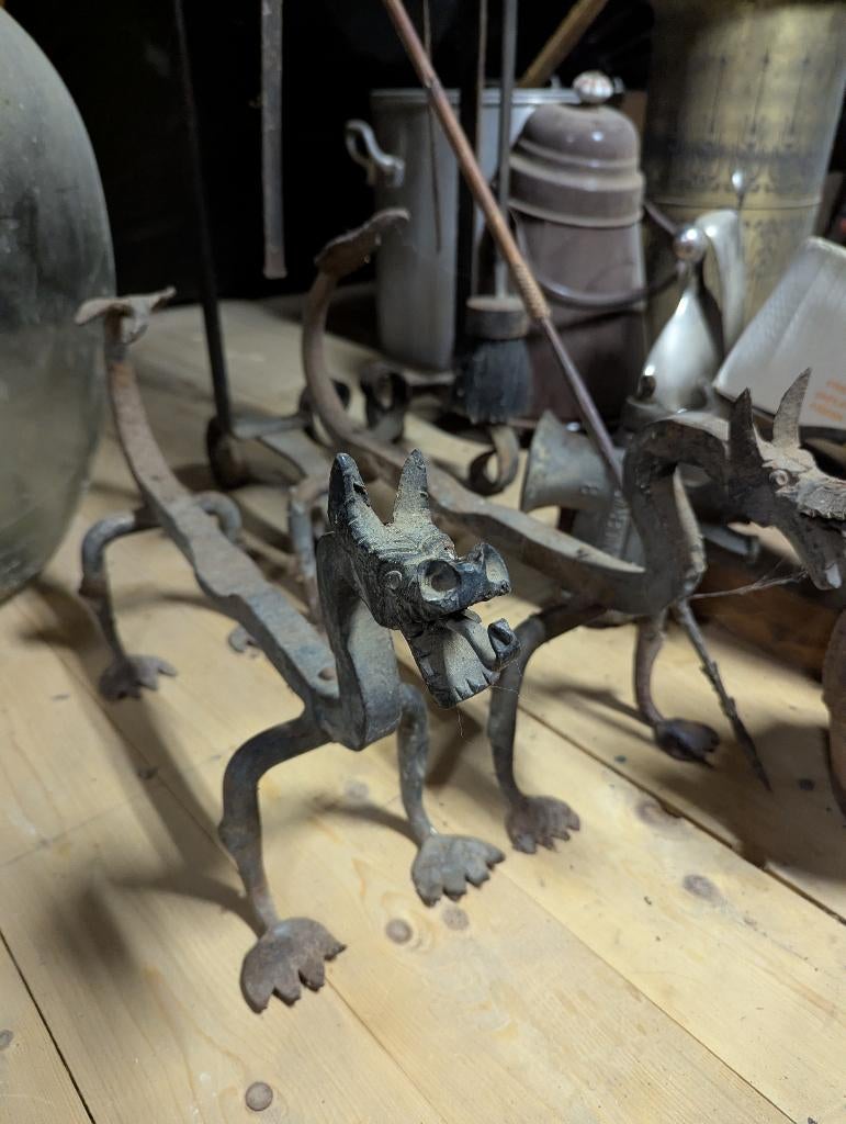 Smeedijzeren haardijzers in de vorm van draken, Ophalen, Gebruikt, Overige soorten, Vrijstaand
