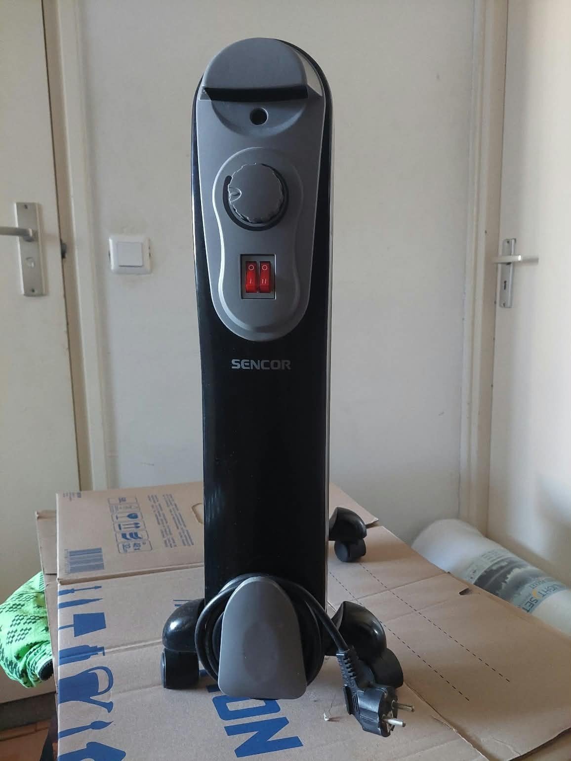 Sencor SOH 3109BK Oliekachel - 2000W, Ophalen, Oliekachel, Gebruikt, Elektrisch