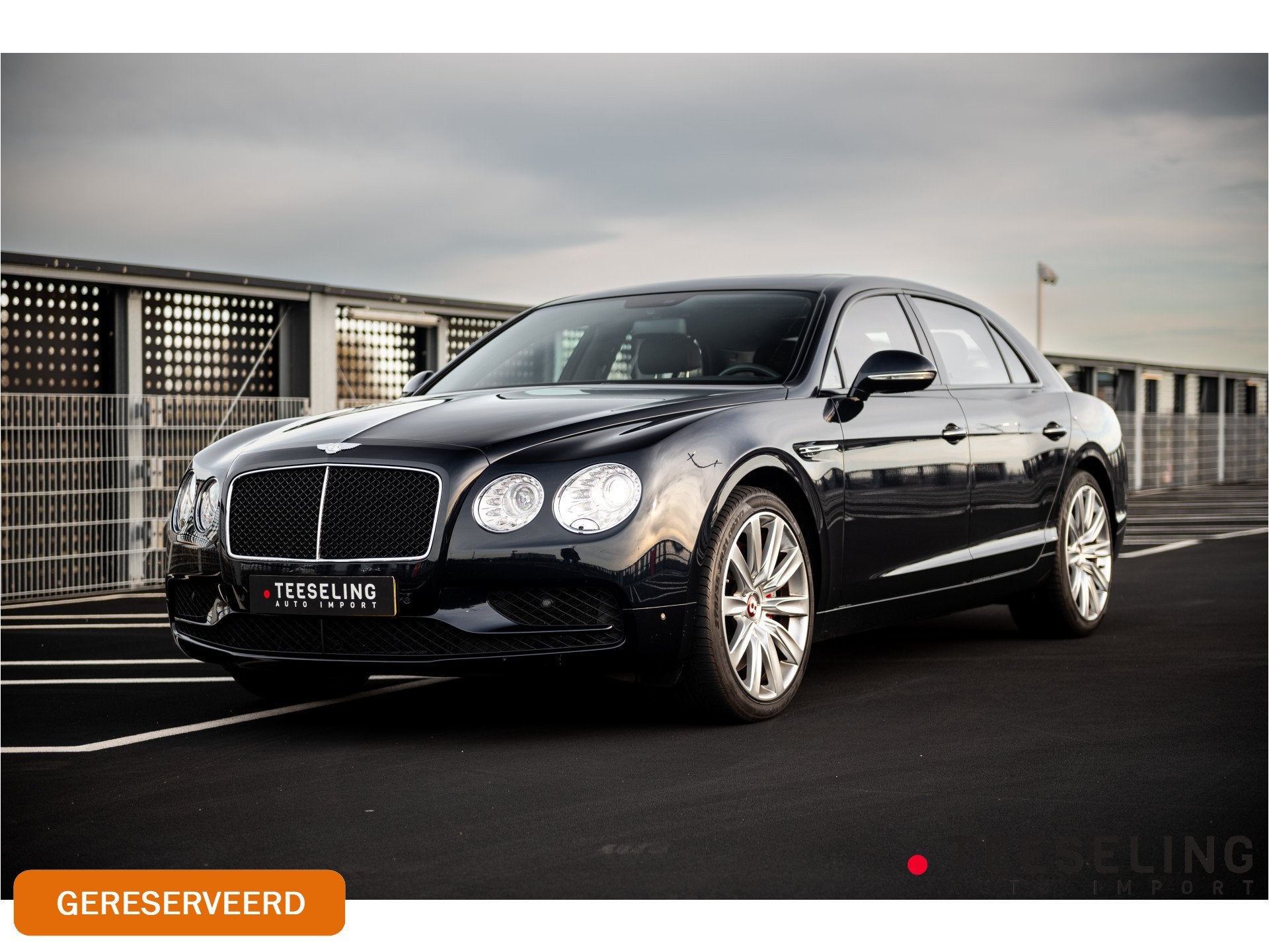 Bentley Flying Spur 4.0 V8 S | Orig NL | NIEUWSTAAT, Automaat, Gebruikt, Bedrijf, Vierwielaandrijving