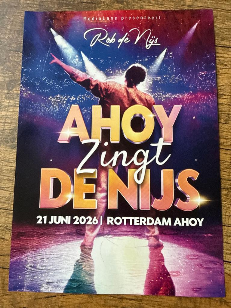 10 kaarten voor Ahoy zingt de Nijs op 21 juni, Drie personen of meer, Juni