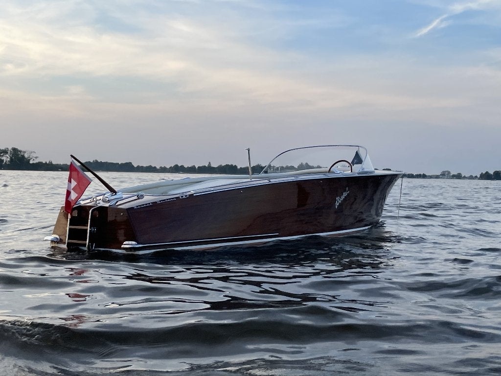 Boesch 560 Ascona de Luxe, Watersport en Boten, Ophalen, Overige merken, Binnenboordmotor, Tot 1.00 meter