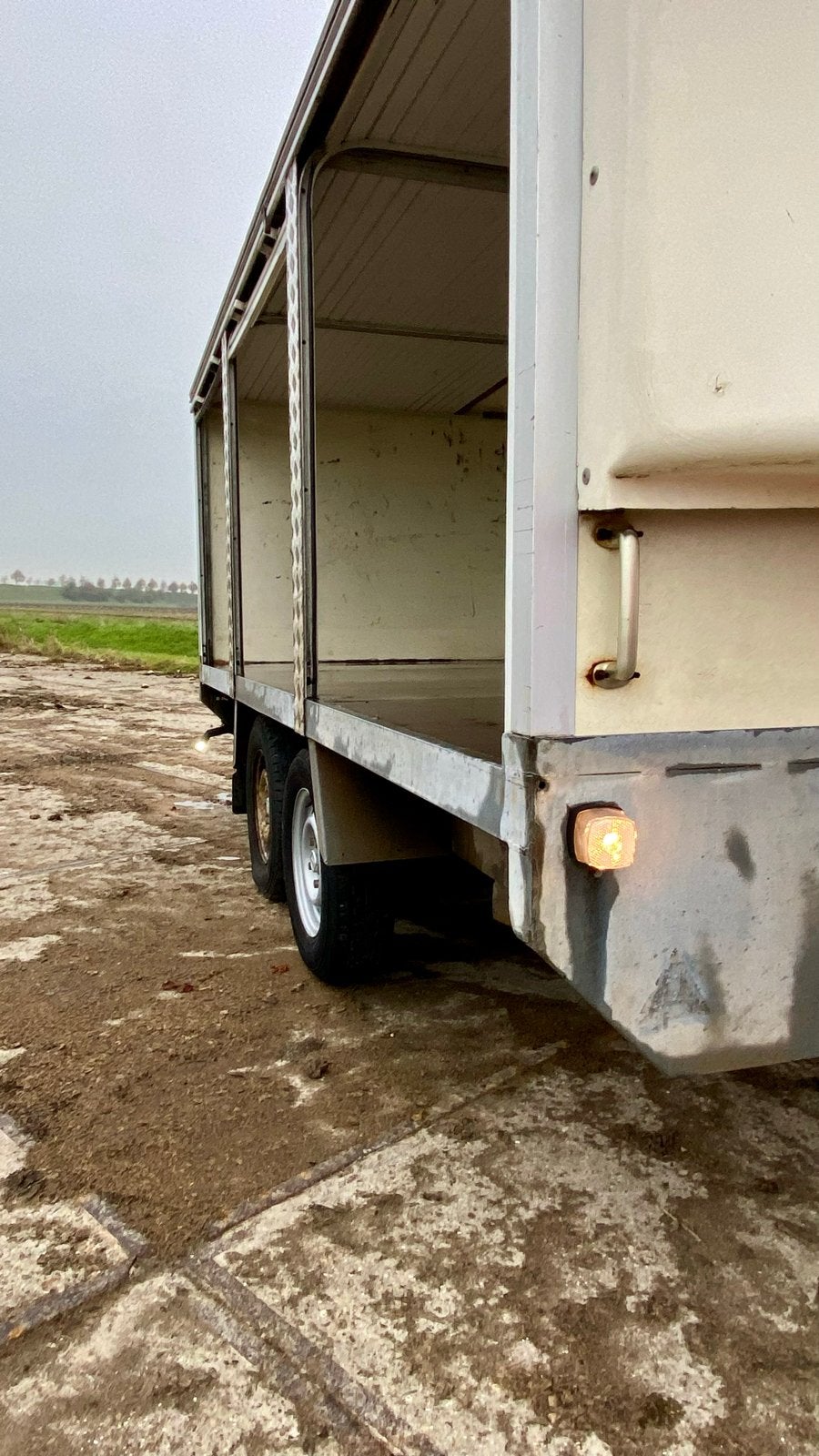 Anssems A-S 2000 VV Tandemas Gesloten Aanhangwagen, Ophalen, Gebruikt