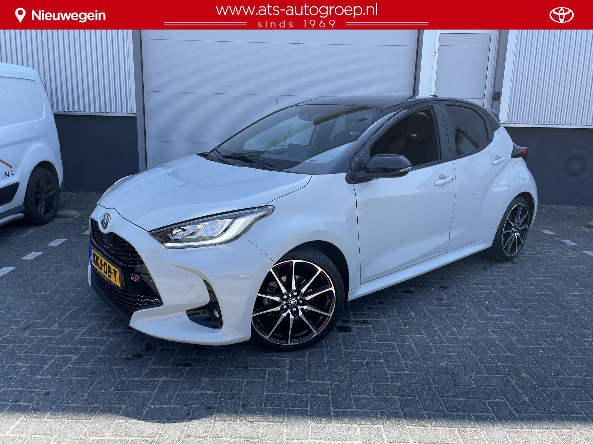 Toyota Yaris 1.5 Hybrid GR Sport | Premium Pack | Panoramada, 450 kg, Gebruikt, Euro 6, Automatische klimaatregeling