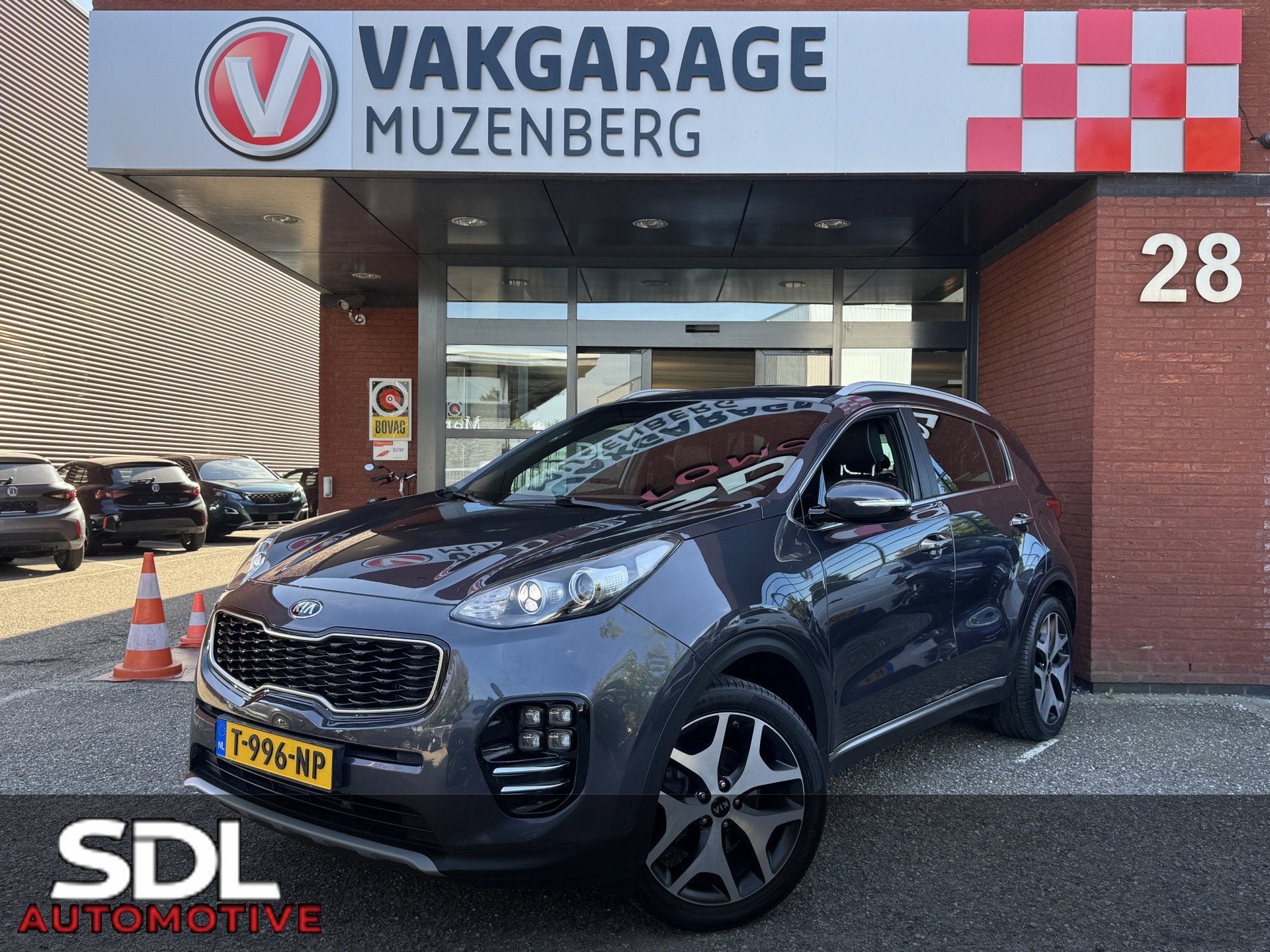 Kia Sportage 1.6 T-GDI GT-Line // NAVI // CAMERA // LEDEREN, Auto's, Voorwielaandrijving, Dealer onderhouden, Gebruikt, 4 cilinders