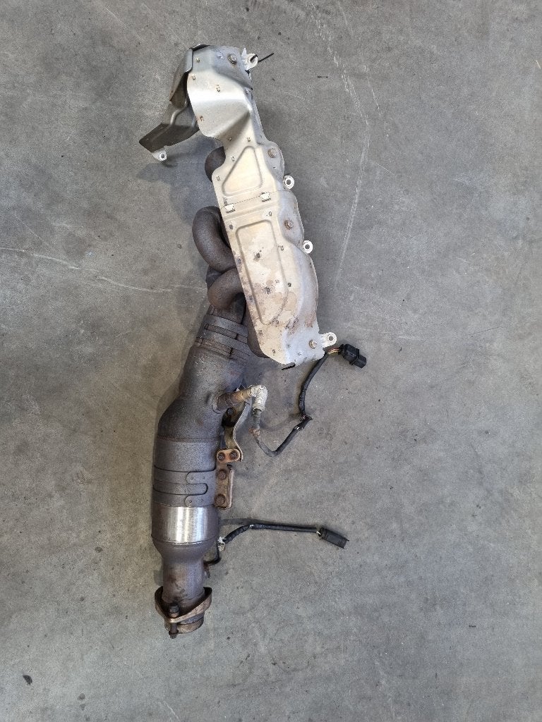 katalysators BMW M5 S85B50 V10, Auto-onderdelen, Uitlaatsystemen, Gebruikt, Ophalen of Verzenden, J.vaandering@delta.nl, BMW