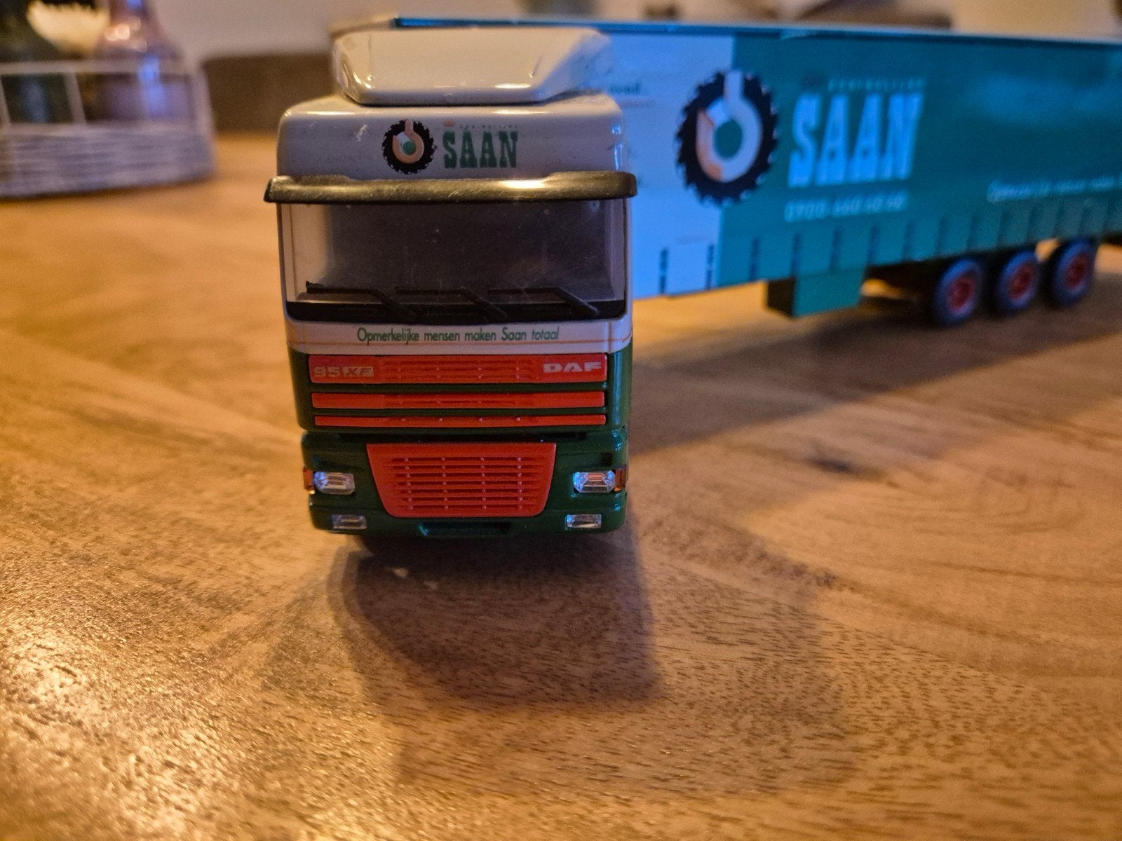 saan model daf xf voorloper, Ophalen of Verzenden, Zo goed als nieuw, Bus of Vrachtwagen, Lion Toys