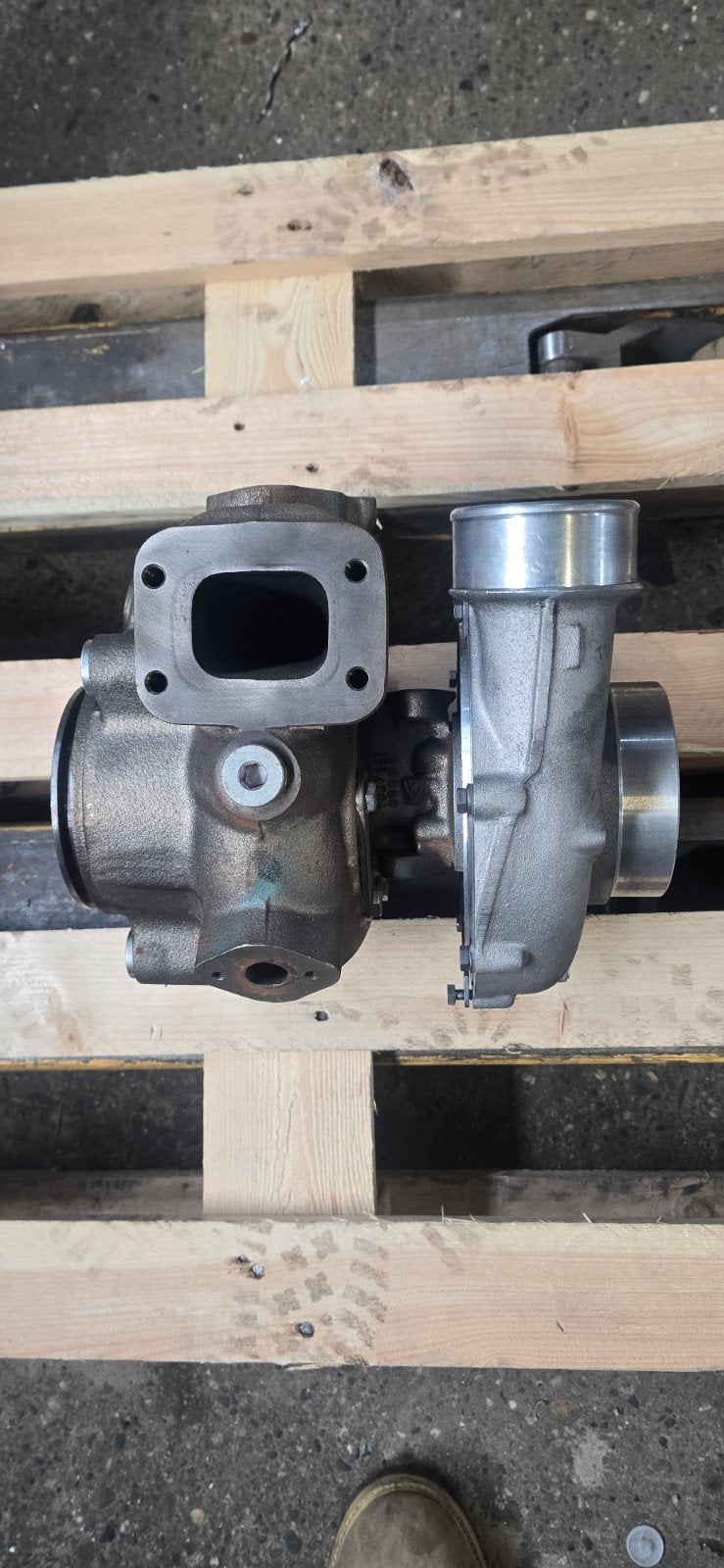 Volvo penta k27 turbo nieuwstaat, Ophalen of Verzenden, Zo goed als nieuw, Motor en Techniek, Zeilboot of Motorboot