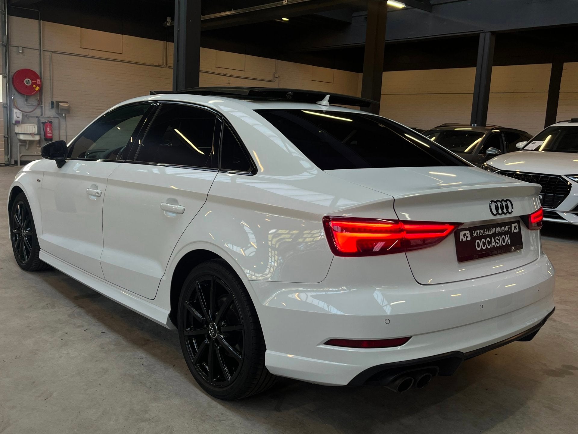 Audi A3 Limousine 1.4 TFSI Sport S Line Pano/Virtual/Carplay, Auto's, Gebruikt, Zwart, 4 cilinders, 150 pk