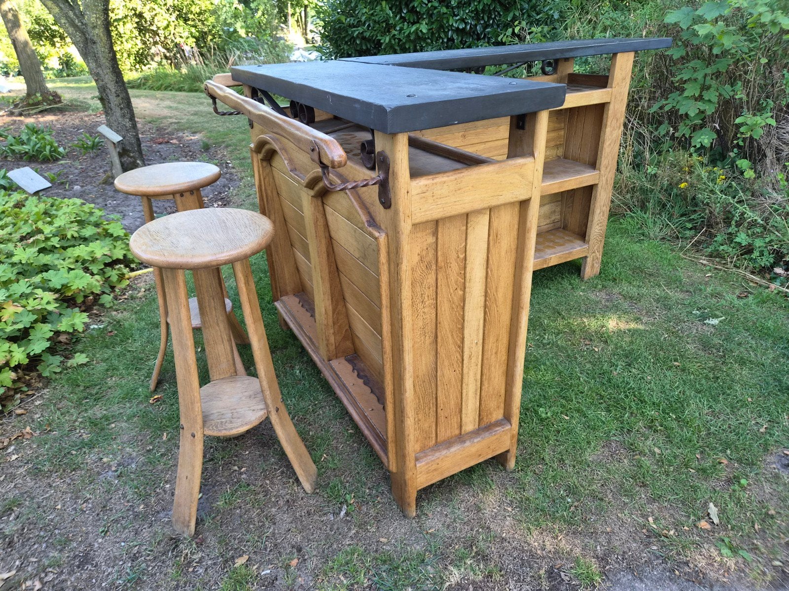 Houten bar met barstoelen, Huis en Inrichting, Barren, Ophalen, Gebruikt, Inclusief barstoelen