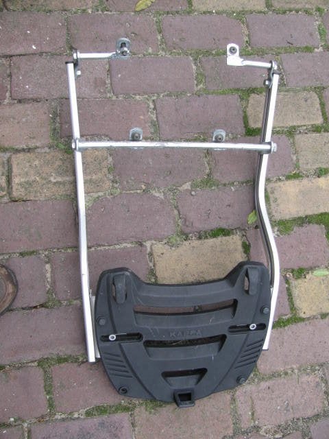 Kofferrek Honda CBR 1000 F incl givi adapterplaat, Motoren, Givi, Gebruikt, @givi.nl, Ophalen of Verzenden