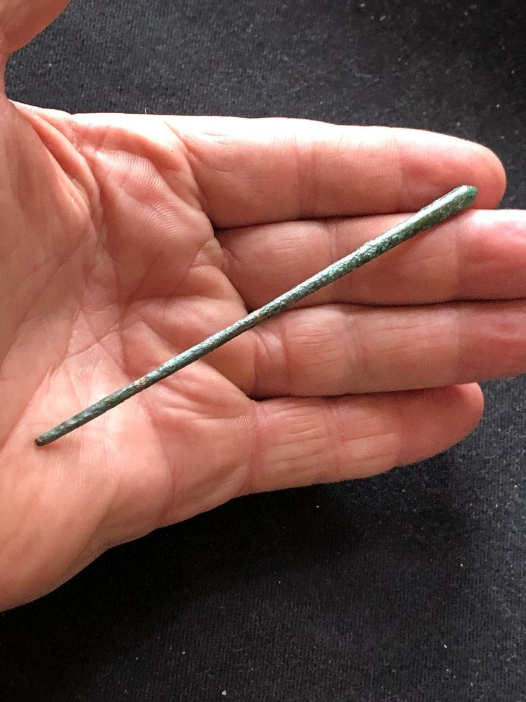 Romeinse HAAR NAALD intact elegant artefact Bodemvondst, Ophalen of Verzenden, Brons