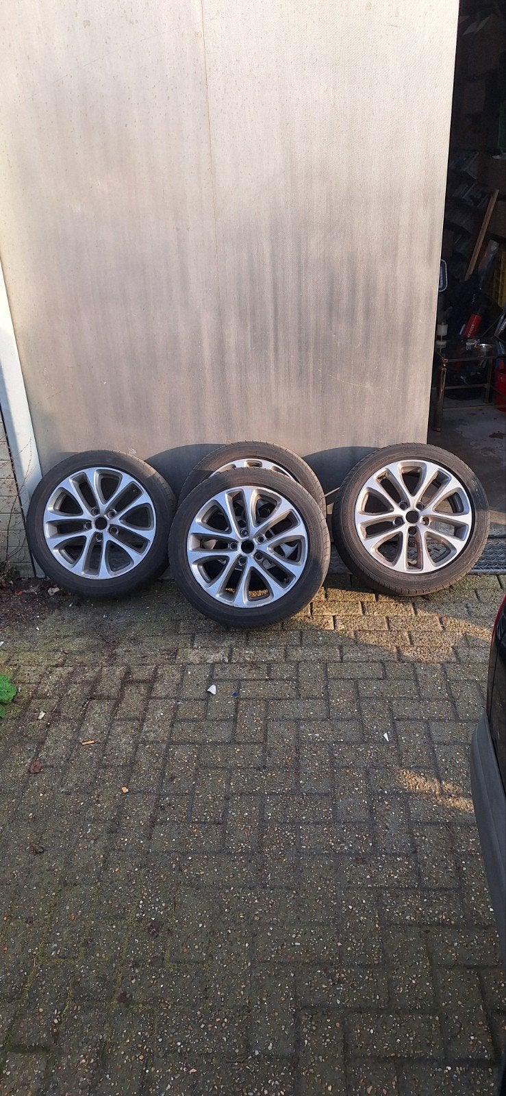 Gebruikte banden en velgen - 205/50R17, Ophalen of Verzenden, Gebruikt