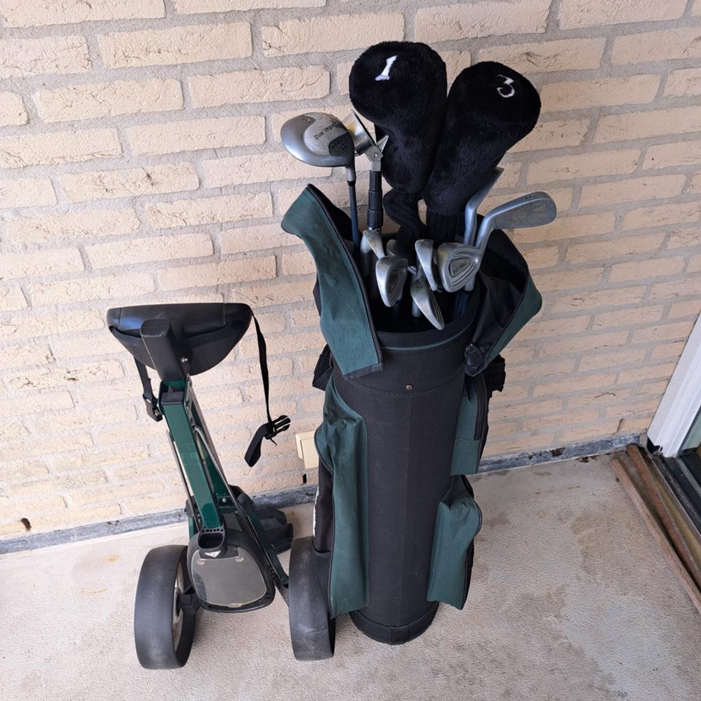 Golfset te koop aangeboden, Sport en Fitness, Golf, Ophalen of Verzenden, Zo goed als nieuw, Set