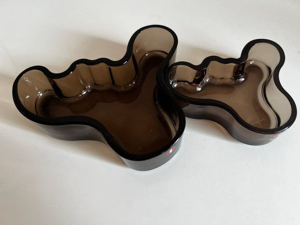 2 Iittala Fins Design Savoy Schalen Sand Hiekka Aalto S en M, Schaal, Ophalen of Verzenden, Overige vormen, Glas