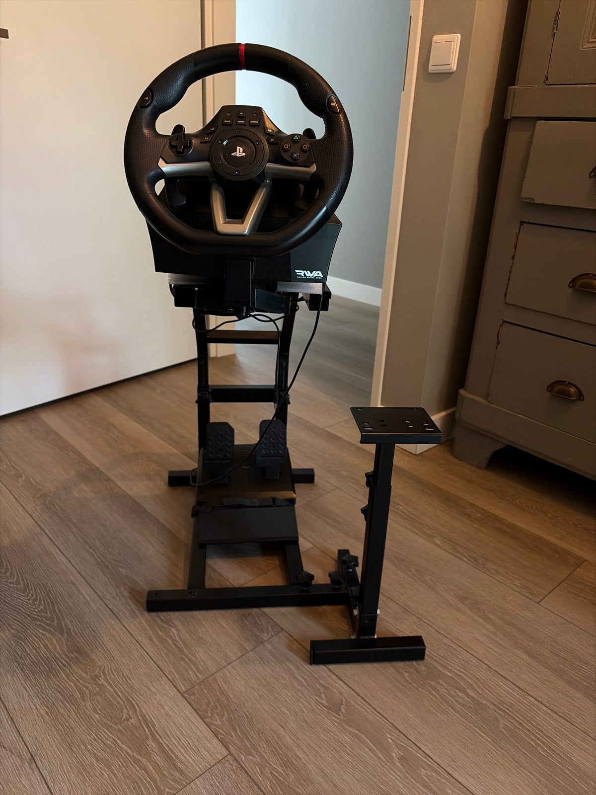 Hori Racing Wheel Apex met Playseat Challenge, Spelcomputers en Games, Ophalen, Zo goed als nieuw, Stuurtje of Sportattribuut