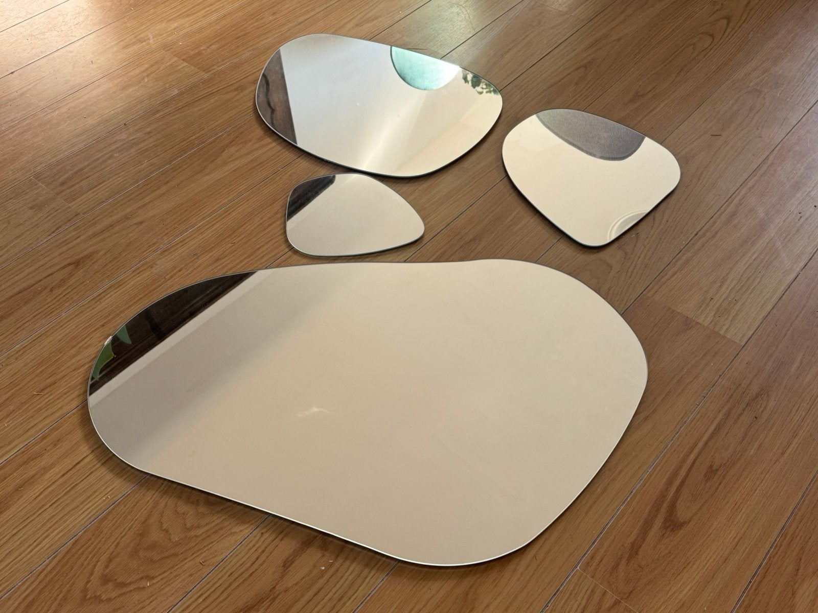 Asymmetrische spiegels, Huis en Inrichting, Woonaccessoires | Spiegels, Ophalen, Minder dan 50 cm, Zo goed als nieuw, Minder dan 100 cm