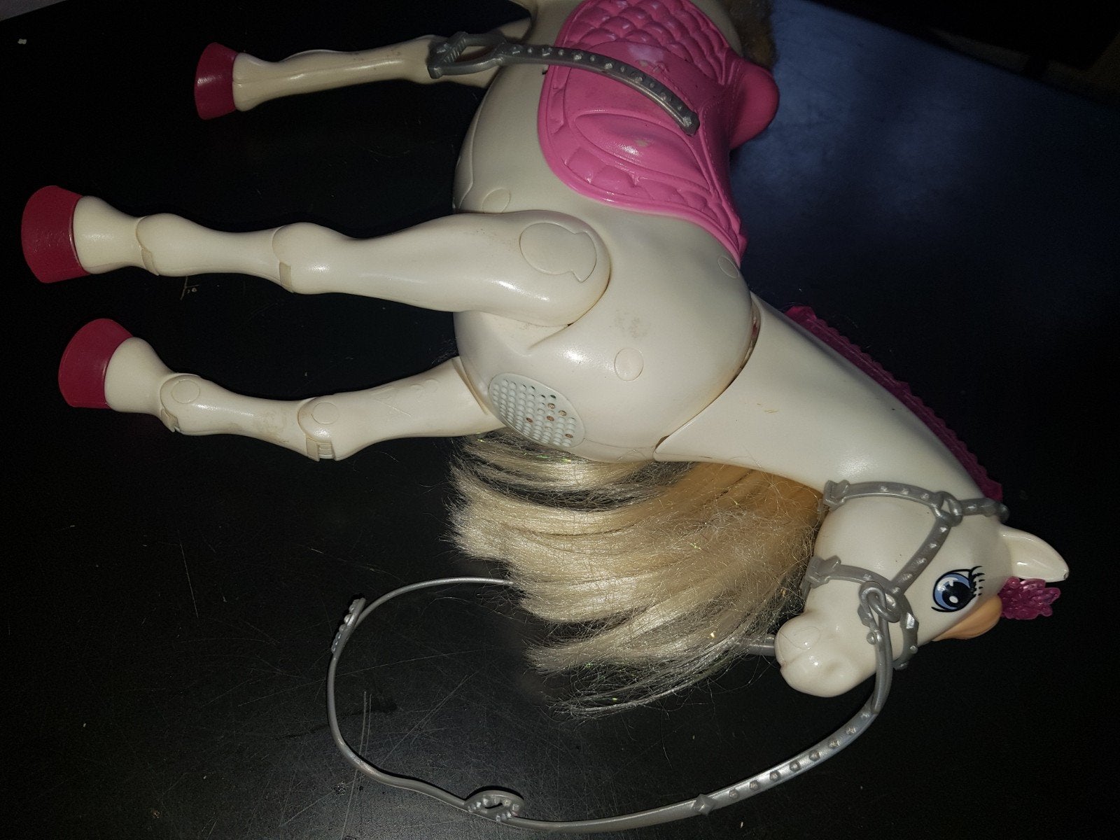 Barbie speelgoed paard roze voor kinderen op battery, Kinderen en Baby's, Speelgoed | Poppen, Ophalen of Verzenden, Gebruikt, Barbie