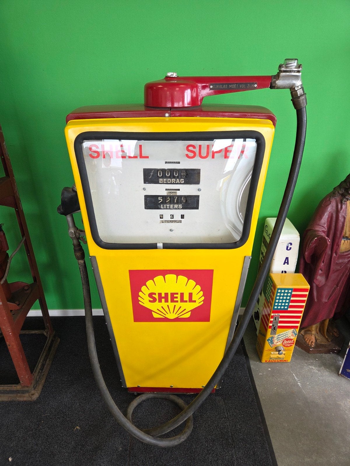 oude bezine pomp shell, Ophalen, Gebruikt