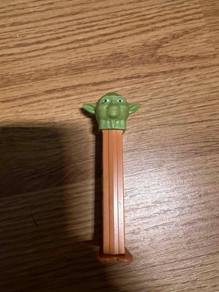 star wars,Yoda PEZ-dispenser, Verzamelen, Star Wars, Ophalen of Verzenden, Actiefiguurtje