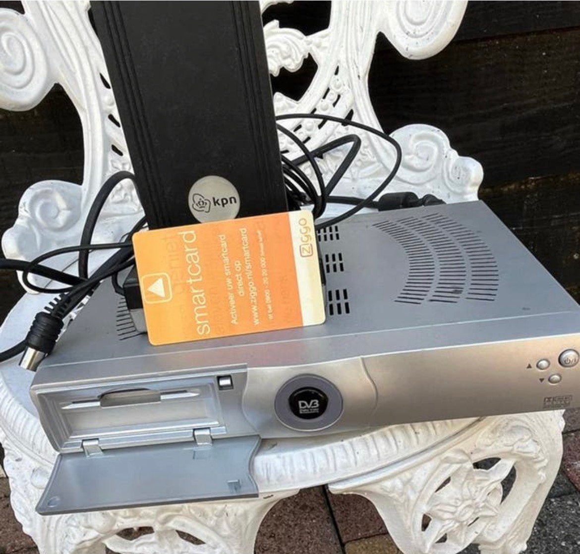 Camper tv KPN VTX-5000 CNX Decoder met afstandsbediening, Ophalen of Verzenden, Zo goed als nieuw, Met 1 controller