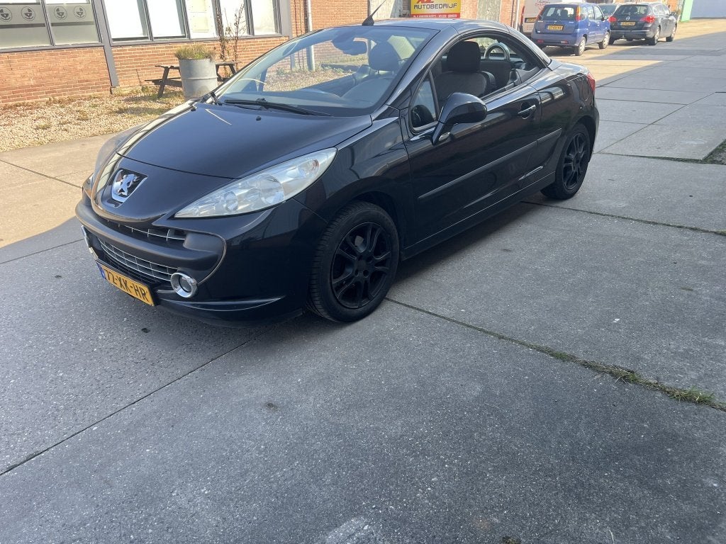 Peugeot 207 CC 1.6 VTi Première (bj 2007), Voorwielaandrijving, 15 km/l, Gebruikt, 4 cilinders