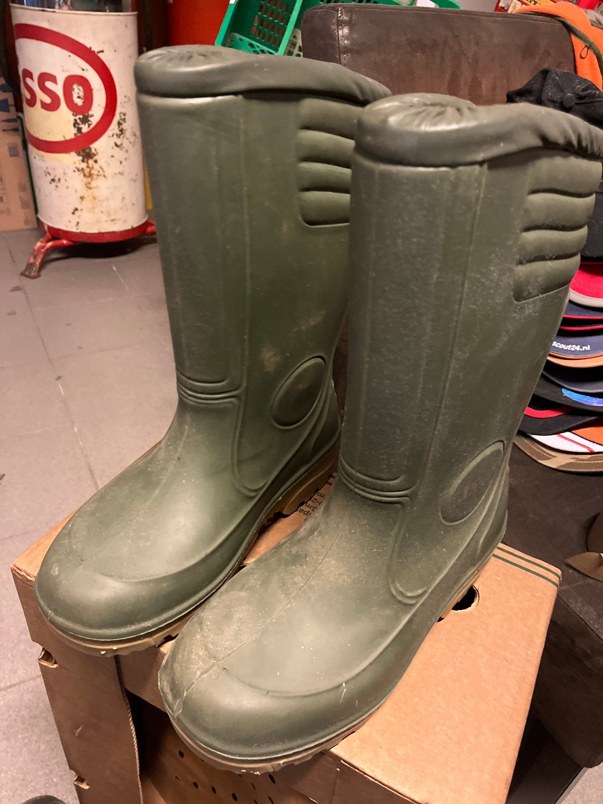 Groene rubberen laarzen - Maat 45.   XS-02, Kleding | Heren, Ophalen of Verzenden, Gedragen, Overige kleuren, Boots