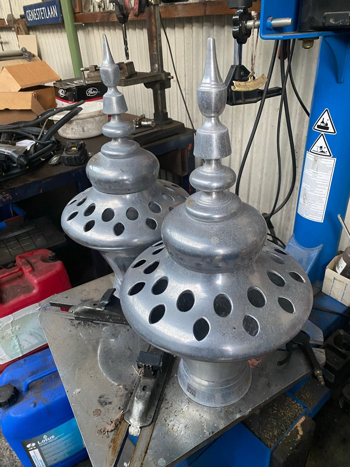 Set van 2 Brass & Boom aluminium lantaarns/lampen, Ophalen