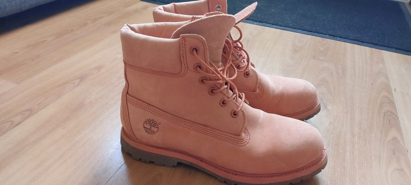 Timberland laarzen roze maat 41, Lage of Enkellaarzen, Ophalen of Verzenden, Timberland, Roze