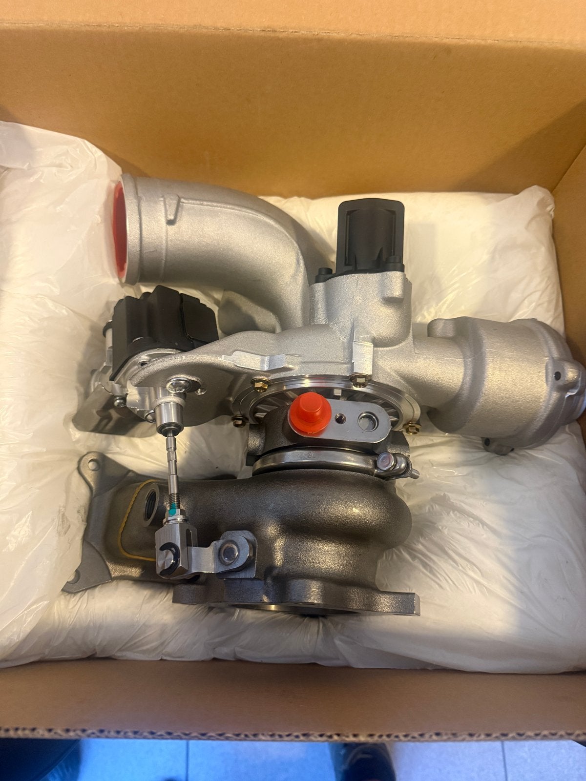 Nieuwe Turbo voor Audi Q5 2.0 TFSI - Origineel onderdeel, Audi, Hjboddeman@ gmail.com, Nieuw, Seizoensweg 10 enschede