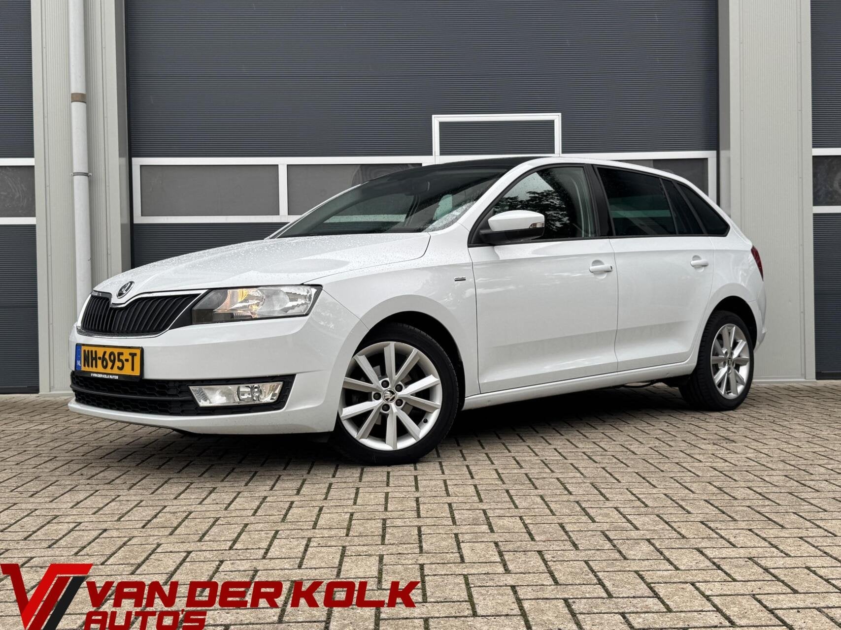 Skoda Rapid Spaceback 1.2 TSI Greentech Drive | Panorama | C, Auto's, Gebruikt, Euro 6, 4 cilinders, Origineel Nederlands