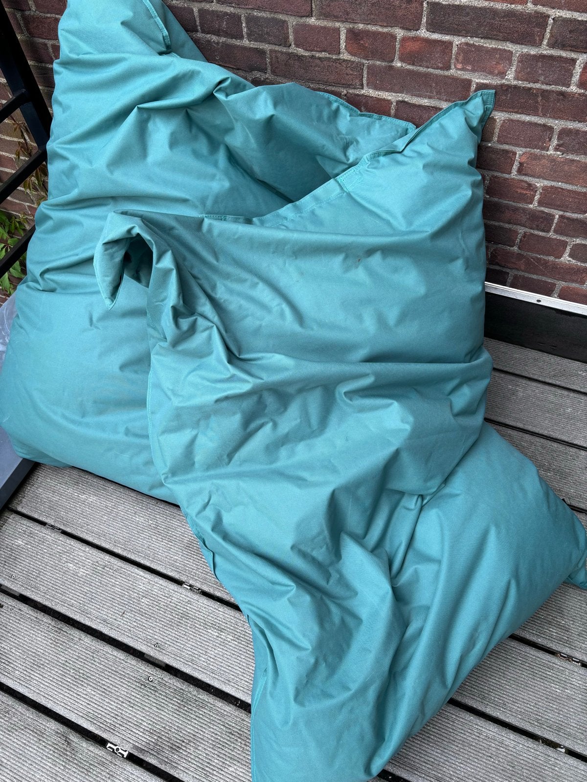 Twee grote zitzakken, Huis en Inrichting, Ophalen, Gebruikt, Groen, Zitzak