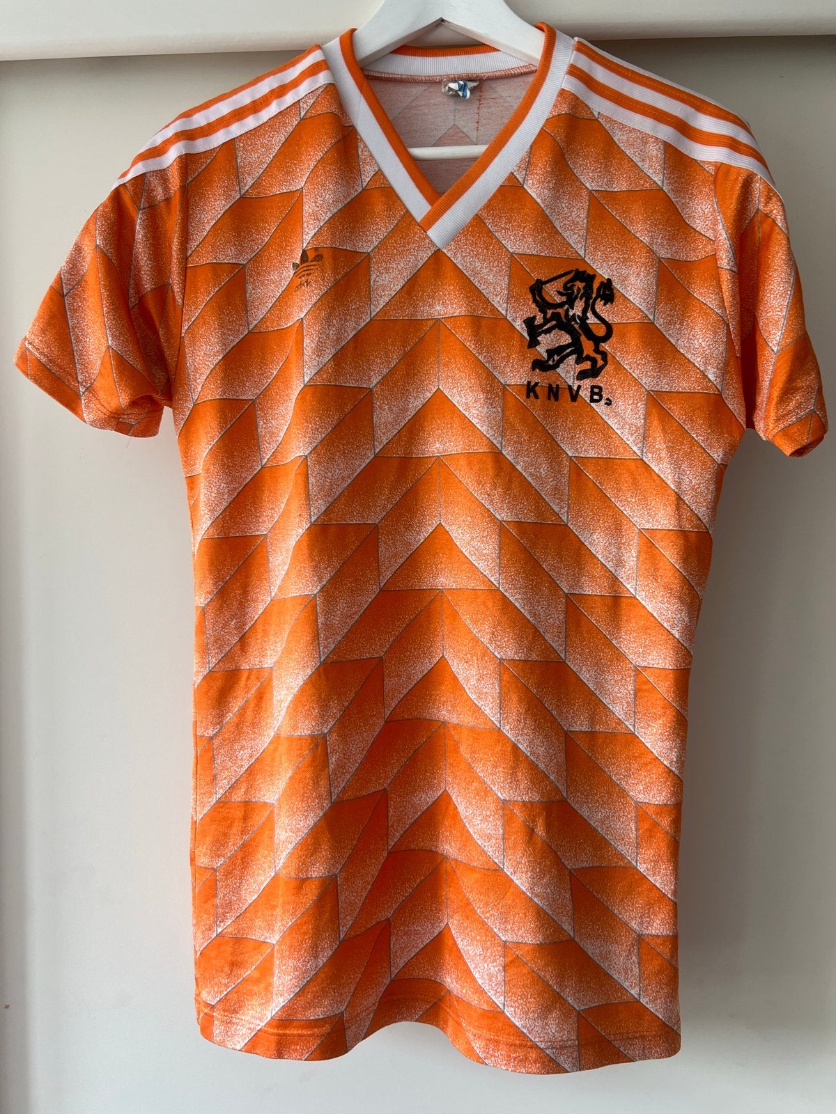Origineel Nederlands elftal shirt en broekje uit 1988 / 88, Ophalen of Verzenden, Gebruikt, Overige binnenlandse clubs, Overige typen