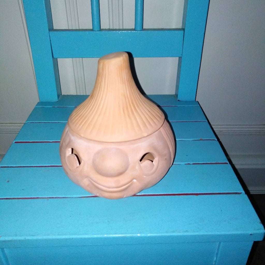 Knoflookpotje terracotta met gezichtje met gebruikerssporen, Voorraadpot, Ophalen, Gebruikt, Steen/keramiek
