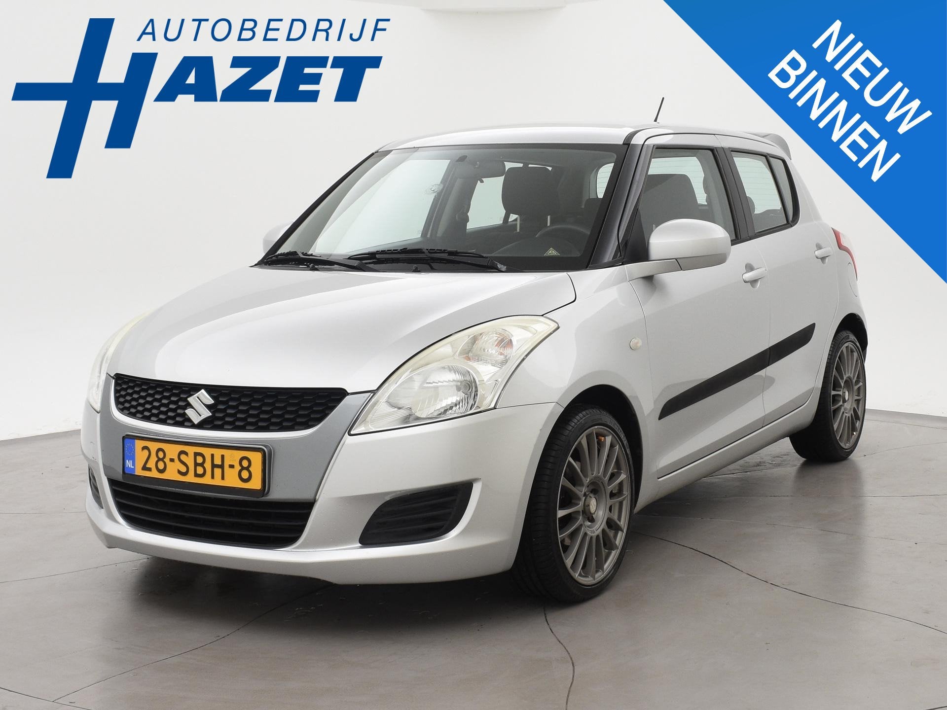 Suzuki Swift 1.2 SPORT-LINE 5-DEURS + 17 INCH LMV | STOELVER, Voorwielaandrijving, Stof, Gebruikt, 4 cilinders