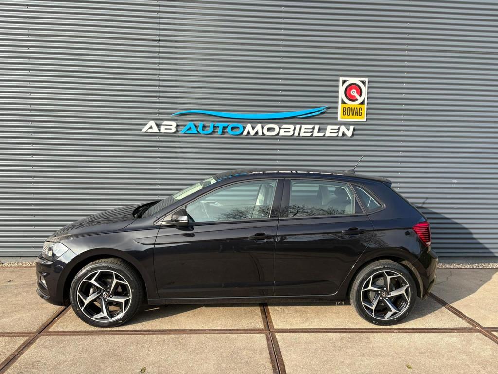 Volkswagen Polo 1.0 TSI Comfortline NAVI/ PARKEER SENSOR, Voorwielaandrijving, Gebruikt, 95 pk, Met garantie (alle)